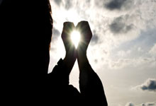 如何快速查询足彩竞彩的开奖结果？